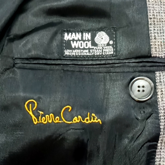 Vintage Pierre Cardin "Man In Wool" Sports Coat - Picture 5 of 11